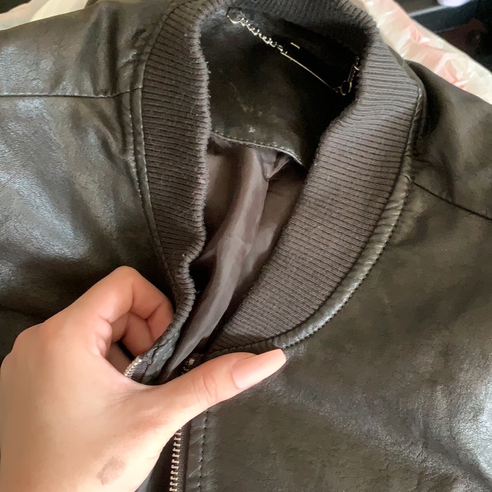 Faux leather jacket - Picture 7 of 8